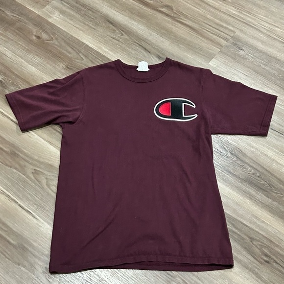 Champion Big C Patch Vintage Maroon T-shirt Size Medium Unisex - Picture 1 of 10